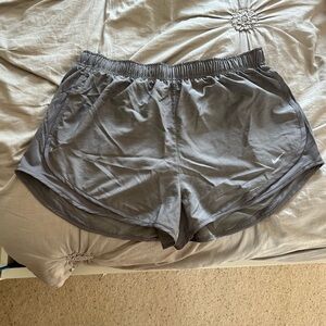 Nike Women's Gray Shorts Size XL